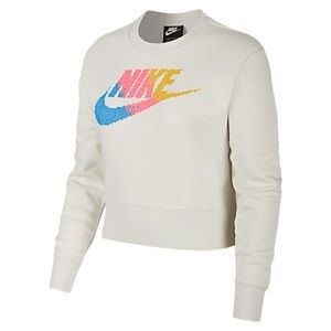 BIRTHDAY SALE. Nike Sportswear Women's Fleece Crew Cropped. Size Small.
